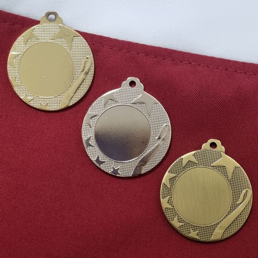 Metala medalas uhh ref 055 zelts sudrabs bronza D40
