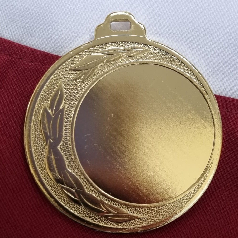 medalas_D70mm_lapas_1_077 zelta 1pret1